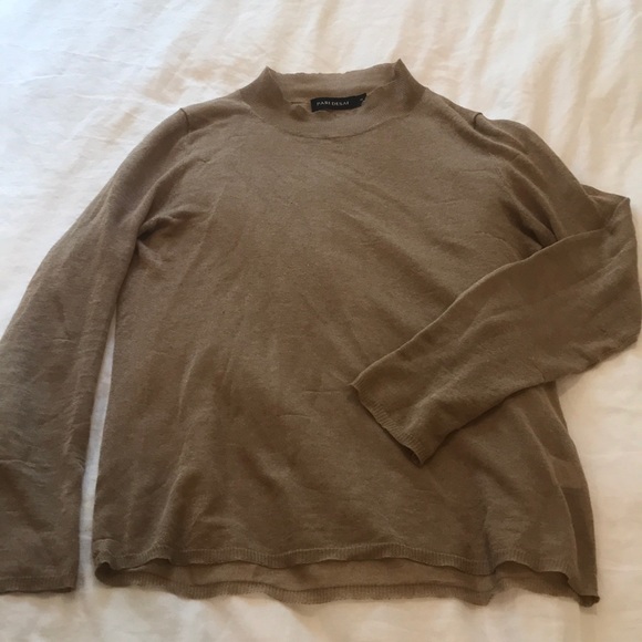 SOLD Pari Desai lightweight mockneck - Picture 5 of 5